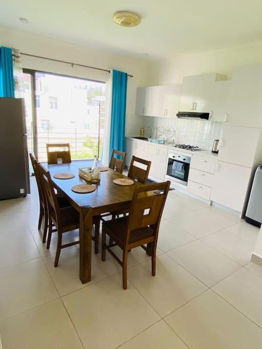 Beach Apartment Flic-en-Flacq Exterior foto
